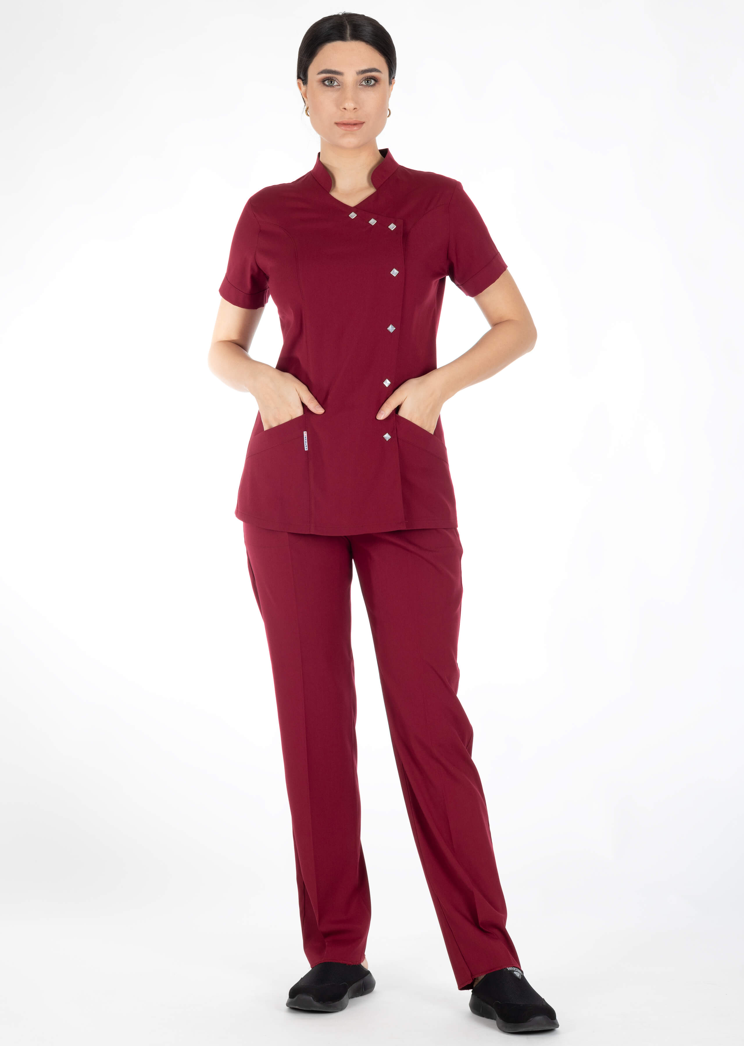 Luxe Flex Bordo Likralı Hemşire ve Doktor Forması Takımı Luxe Flex Bordo Likralı Hemşire ve Doktor Forması Takımı