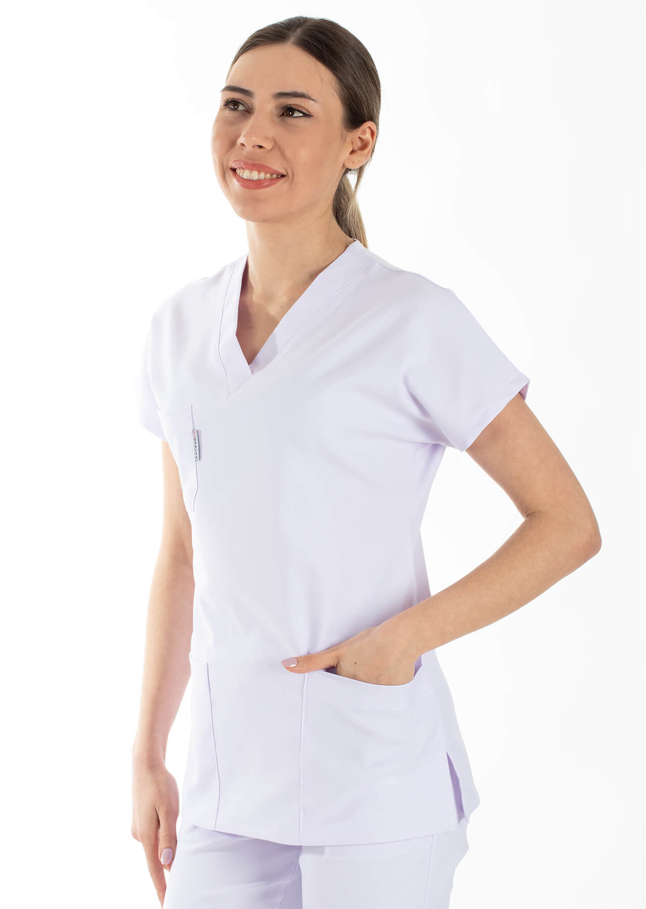 Beyaz Likralı İnce Scrubs Flex Doktor Hemşire Forması Üstü Beyaz Likralı İnce Scrubs Flex Doktor Hemşire Forması Üstü