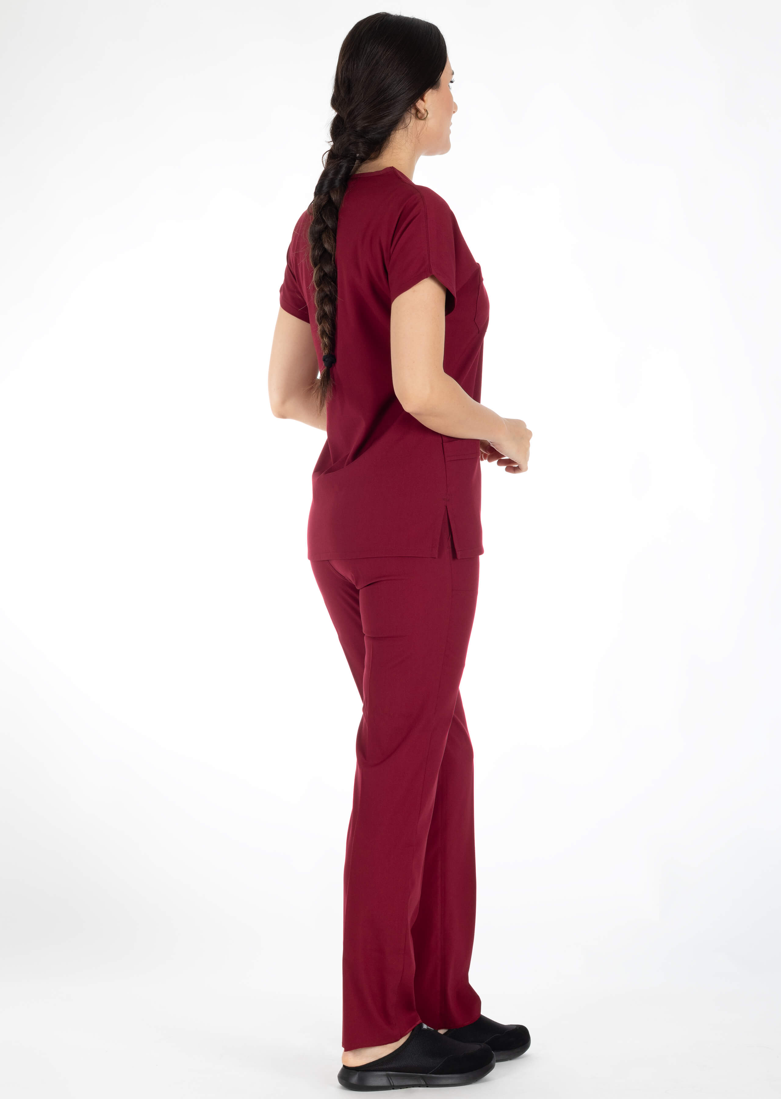 Bordo Likralı İnce Scrubs Flex Doktor Hemşire Forması Takımı Bordo Likralı İnce Scrubs Flex Doktor Hemşire Forması Takımı