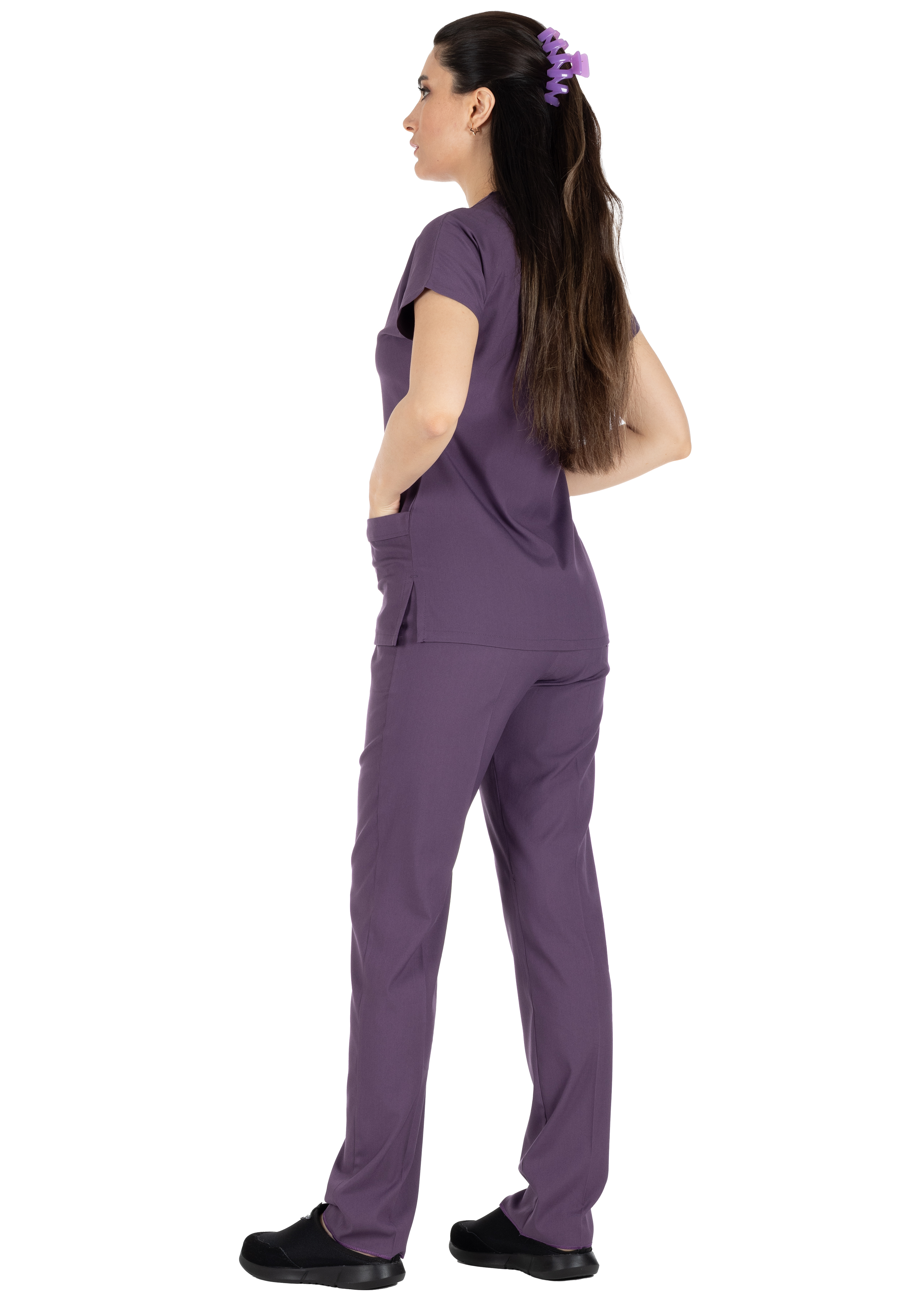 Mürdüm Likralı İnce Scrubs Flex Doktor Hemşire Forması Takımı Mürdüm Likralı İnce Scrubs Flex Doktor Hemşire Forması Takımı