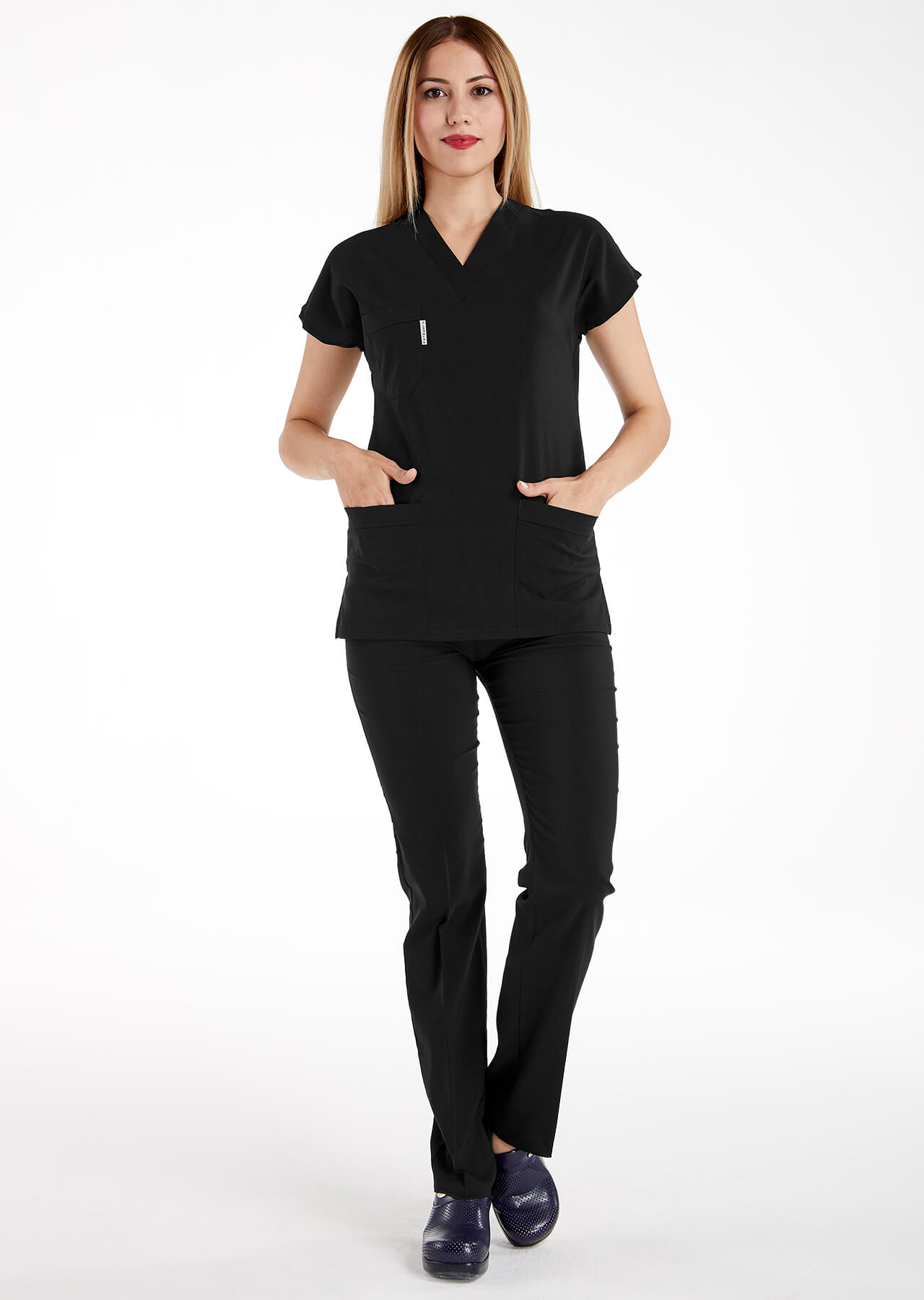 Siyah Likralı İnce Scrubs Flex Doktor Hemşire Forması Üstü Siyah Likralı İnce Scrubs Flex Doktor Hemşire Forması Üstü