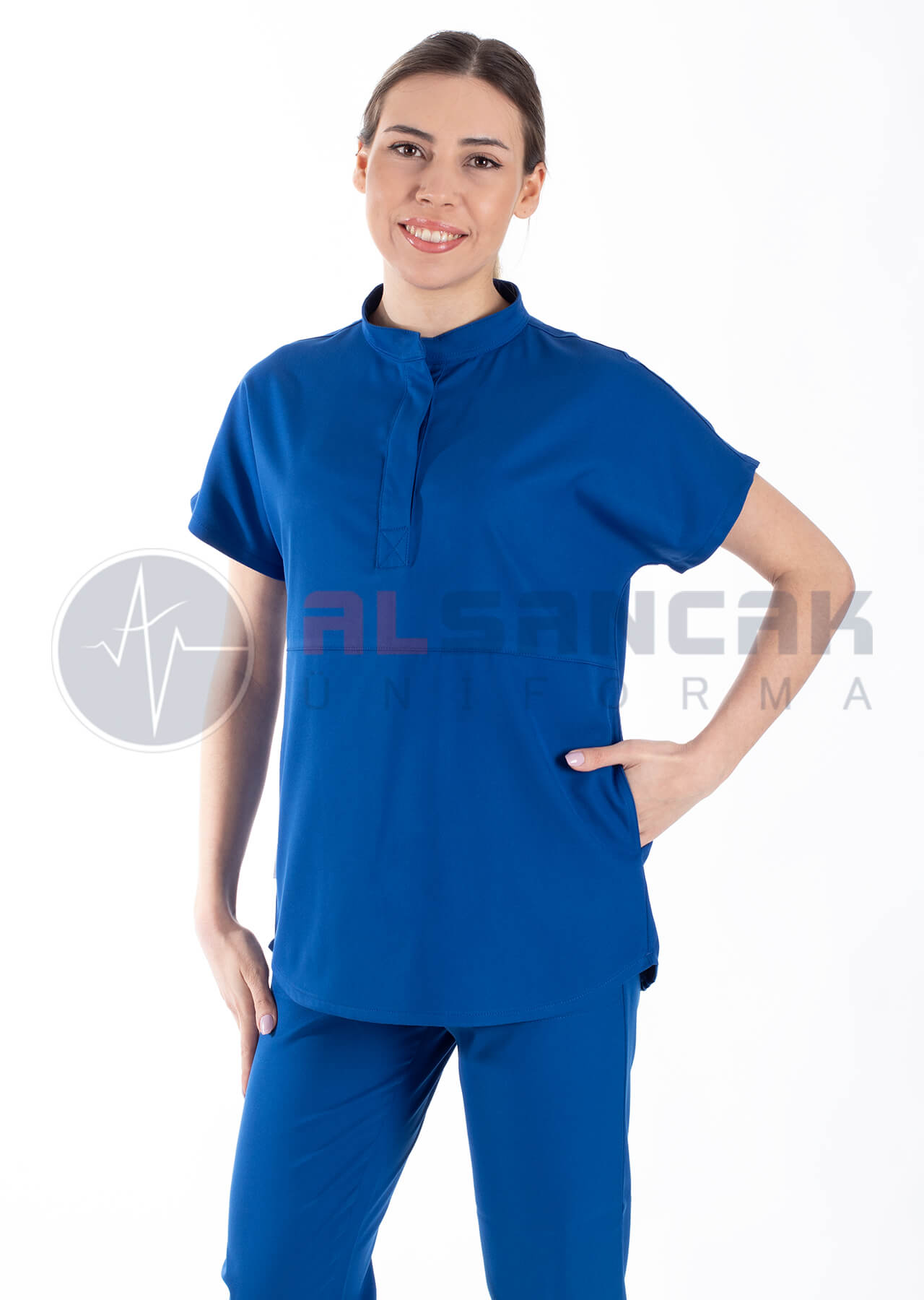 Snap Model Saks Mavi Likralı Doktor ve Hemşire Forması Takımı Snap Model Saks Mavi Likralı Doktor ve Hemşire Forması Takımı