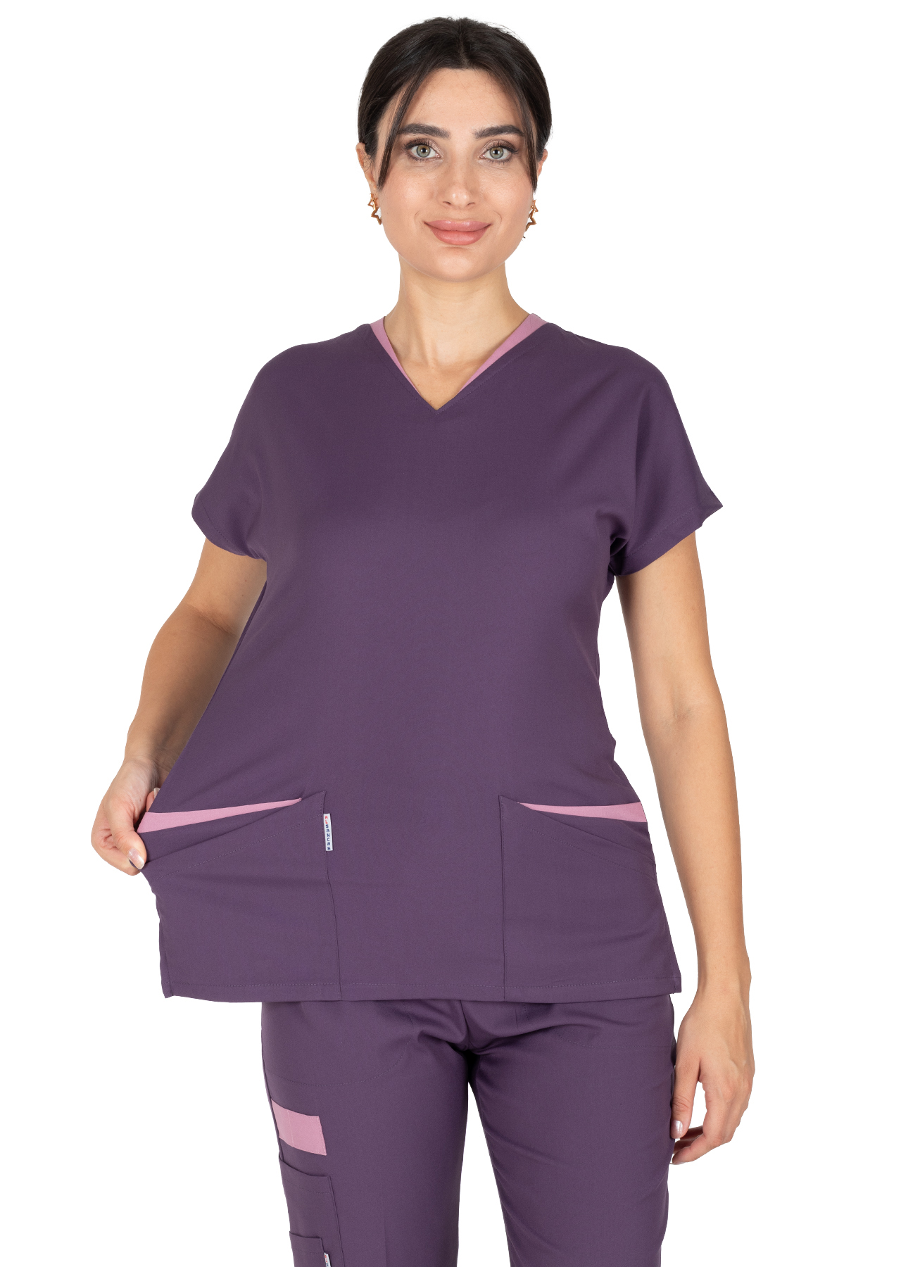 Twin Flex Mürdüm Likralı Doktor ve Hemşire Forması Takımı Twin Flex Mürdüm Likralı Doktor ve Hemşire Forması Takımı